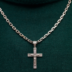 Серебряный крест