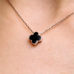 Золотое колье "Cloveria"