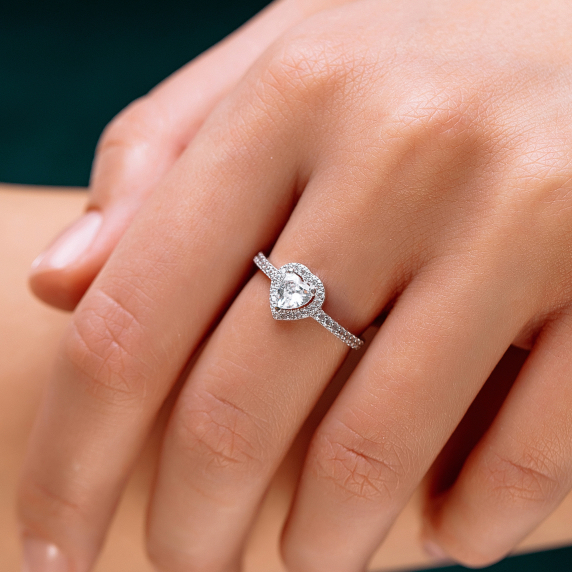 Срібна каблучка "Серце" - 1 Срібна каблучка "Серце" - 1