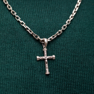 Серебряный крест