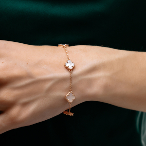 Золотой браслет "Cloveria"