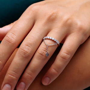 Срібна каблучка