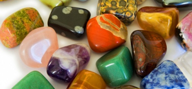 Які каміння не можна носити разом