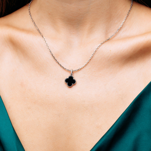 Срібний підвіс "Cloveria"