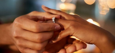 Чарівність заручних кілець: вибір, значення та різноманітність