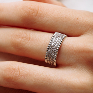 Серебряное кольцо