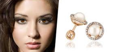 Розкіш на темному волоссі. Найкращі прикраси для брюнеток