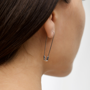 Серебряные серьги "Булавка"