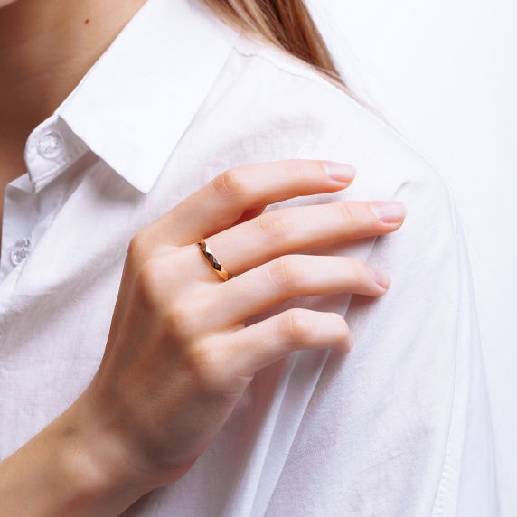 Золота каблучка &amp;quot;Грань&amp;quot; - 4