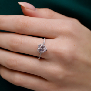 Серебряное кольцо "Сердце"