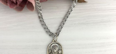 Срібні ладанки. Краса та традиції