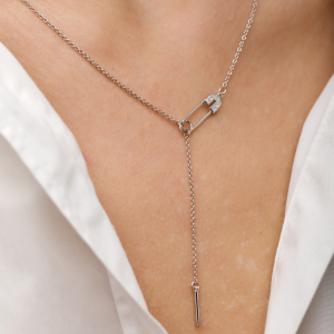 Серебряное колье "Булавка"