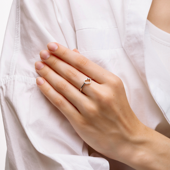 Срібна каблучка "Серце" - 6 Срібна каблучка "Серце" - 6